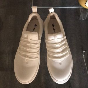Fabletics Platform tennis shoes 6.5